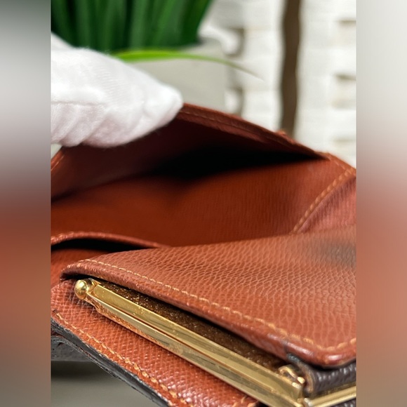 Vintage Louis Vuitton Monogram Viennois Wallet (2001) - Picture 13 of 17